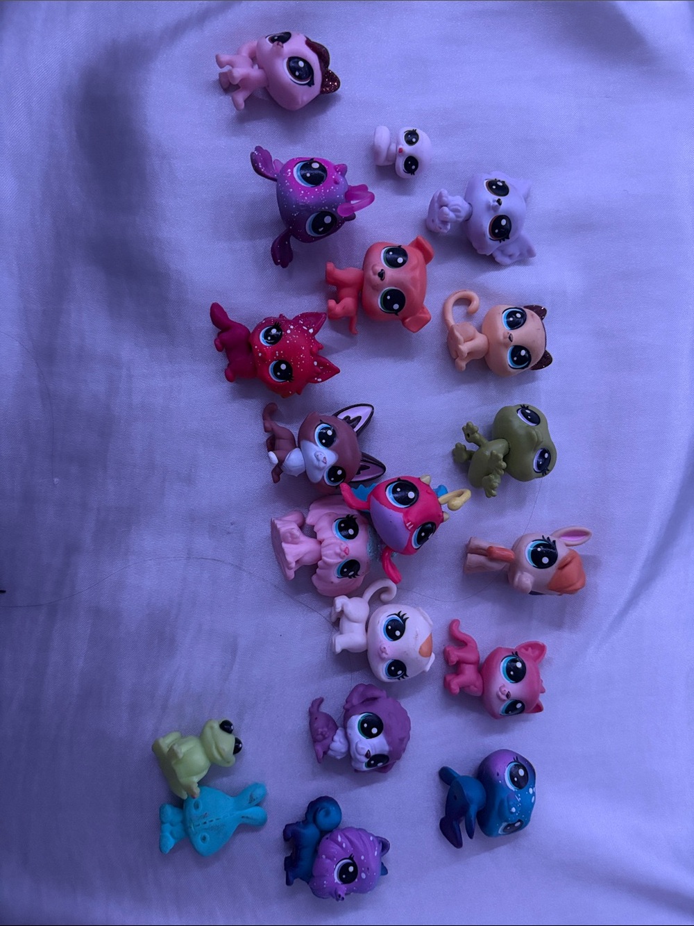 Littlest Pet Shop Bright Pink, Purple, Blue, Green, Orange Assorted Mini Pets